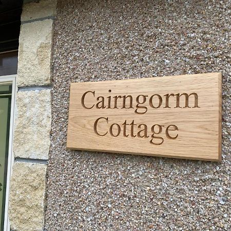 Cairngorm Cottage อาวีมอร์ ภายนอก รูปภาพ