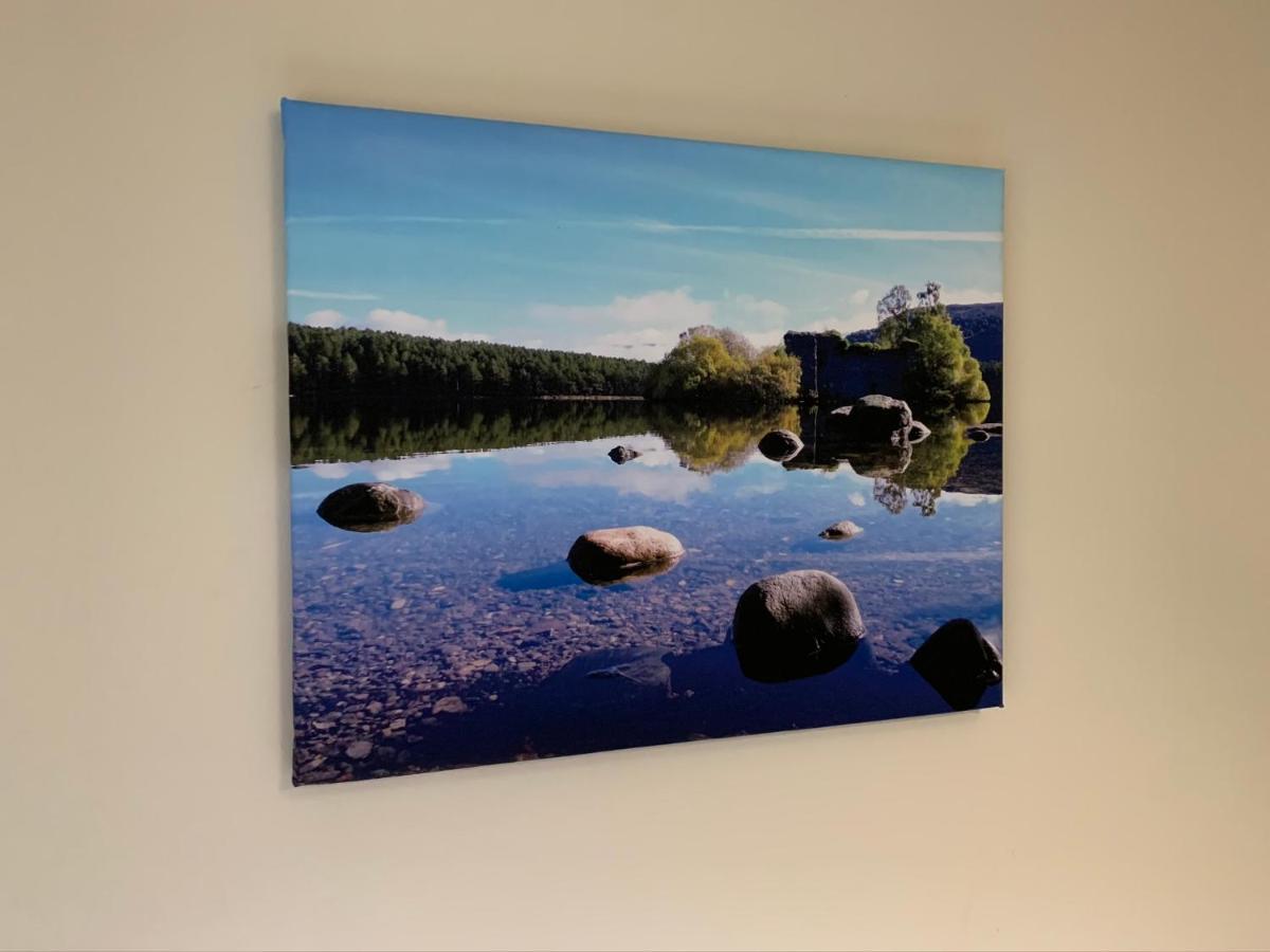Cairngorm Cottage อาวีมอร์ ภายนอก รูปภาพ