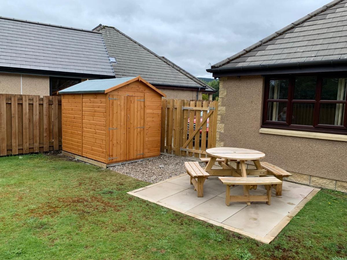 Cairngorm Cottage อาวีมอร์ ภายนอก รูปภาพ
